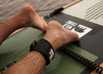 Comment attacher ta sangle de cheville - PaddleShed/QuebecSUP
