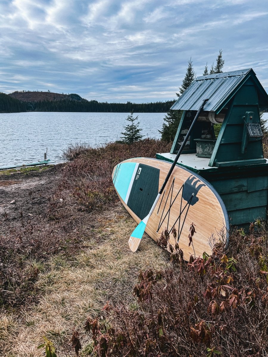 Thelon 10'8: Paddleboard Rigide 10'8" promenade et stabilité avec stringers - Quebec SUP